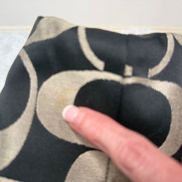 Coach Tote - Picture 15 of 15